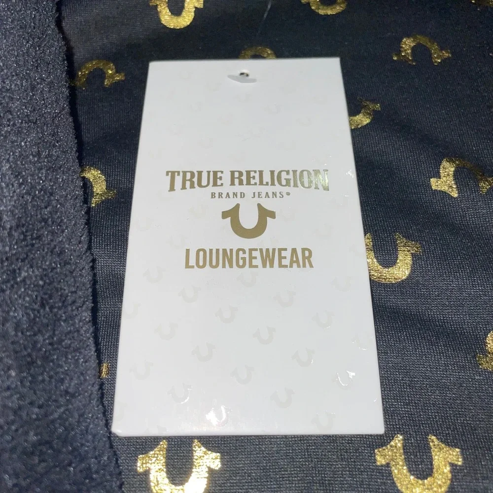 True Religion Mens Black Gold Horseshoe Plush Fleece Loungewear Robe Large NEW